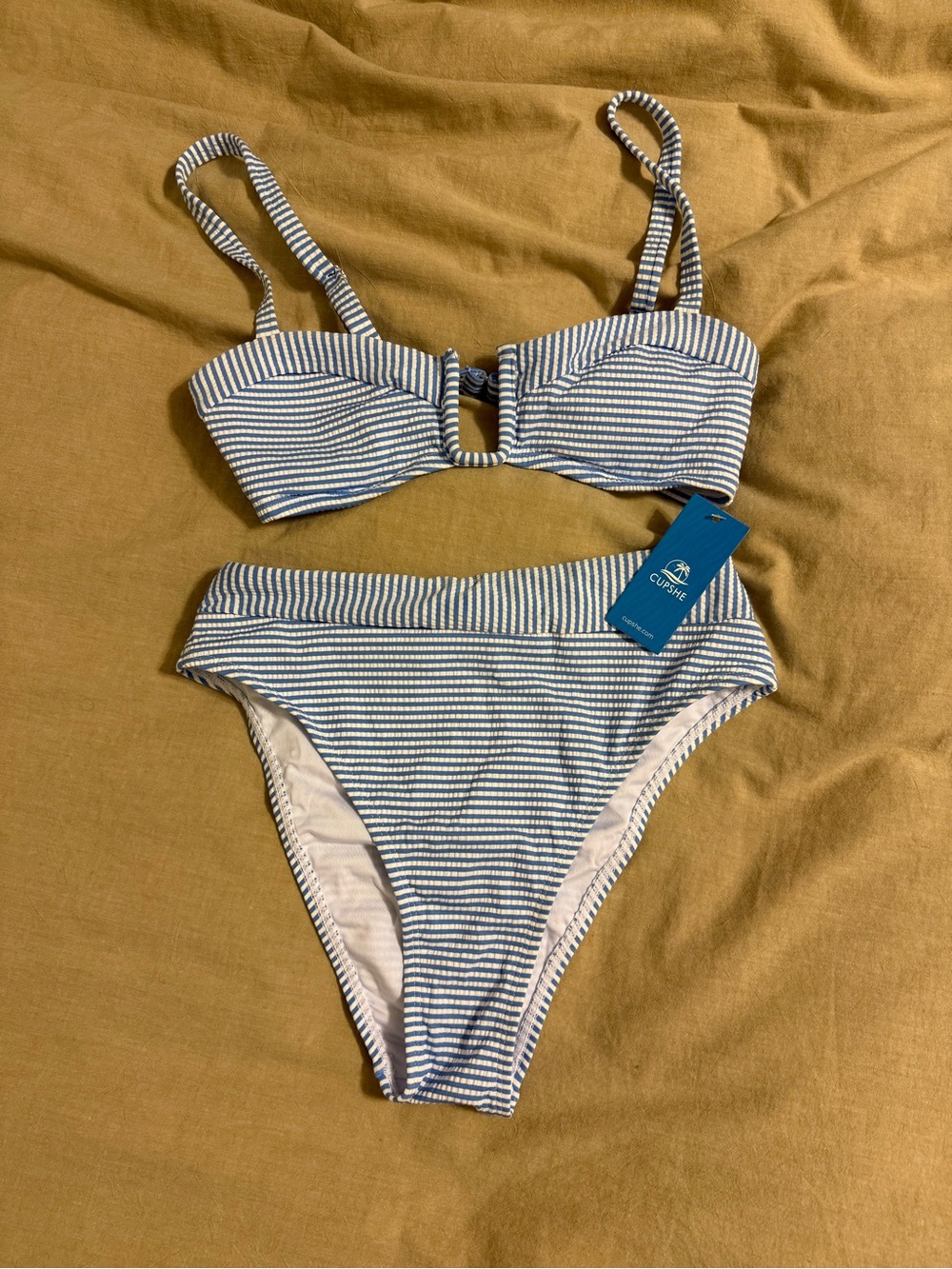 NWT XS CUPSHE High Waisted Bikini Set